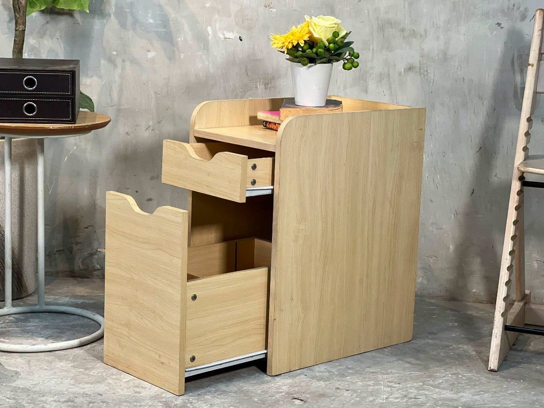 Side table (Category: Tables & Sets) located in Manila. Submitted by mightyfox.28e9a1 (Listing ID 1451424981, Image 2). Description: .