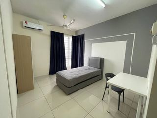 (Category: ) located in . Submitted by iroom.raha (Listing ID 1451417106, Image 1). Description: .