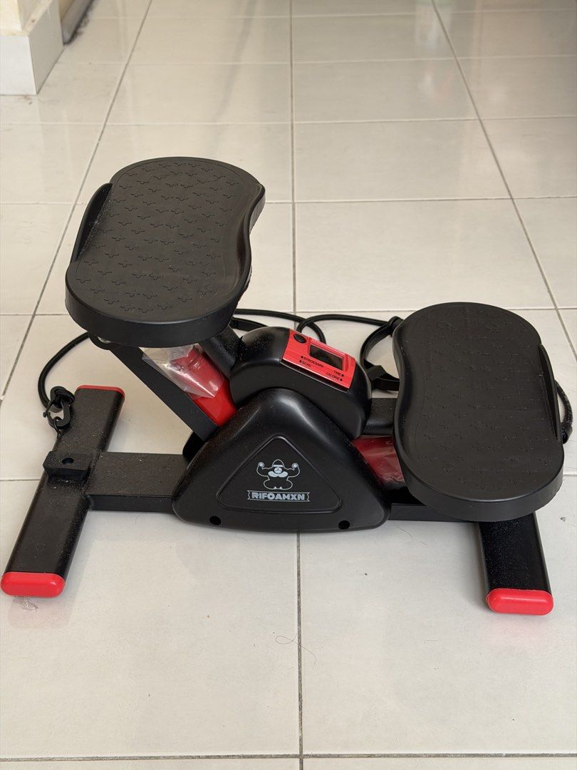 Stepper Machine (Category: Cardio & Fitness Machines) located in Kajang. Submitted by faddzai (Listing ID 1451424834, Image 1). Description: - Stepper Machine for home workouts - Compact and sturdy design - Includes resistance bands for upper body training - Digital display to track workout progress.
