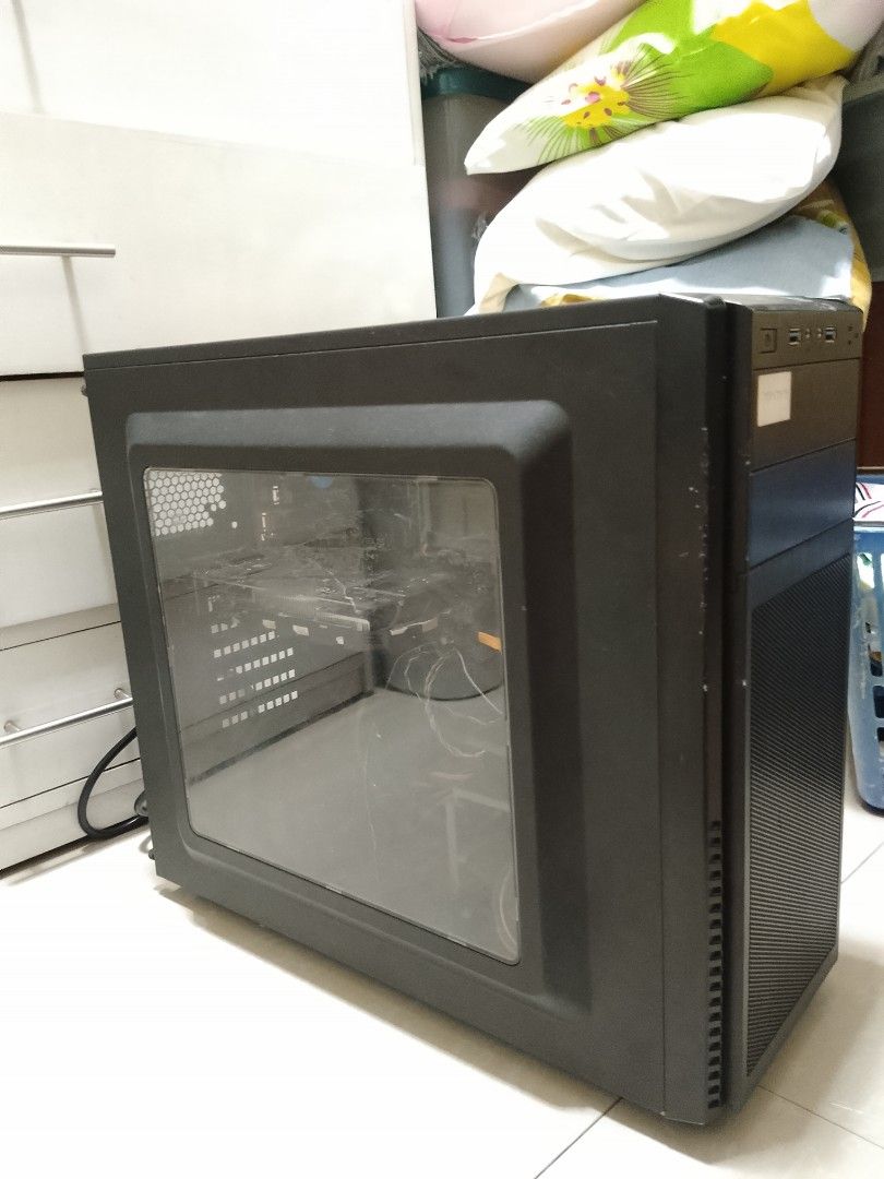 System unit Setup (Category: Desktops) located in Quezon City. Submitted by makki08 (Listing ID 1451470924, Image 1). Description: -Processor (CPU): Intel Core i7-7700 @ 3.60GHz (4 Cores, 8 Threads) -Graphics Card (GPU): NVIDIA GeForce GTX 1050 Ti -Memory (RAM): 16.0 GB -Motherboard: ASUS PRIME B250M-A -Storage: 250GB SSD (Fast boot drive) -Power Supply (PSU): Cooler Master Elite V3 600W (Reliable, plenty of headroom for future upgrades) -Operati