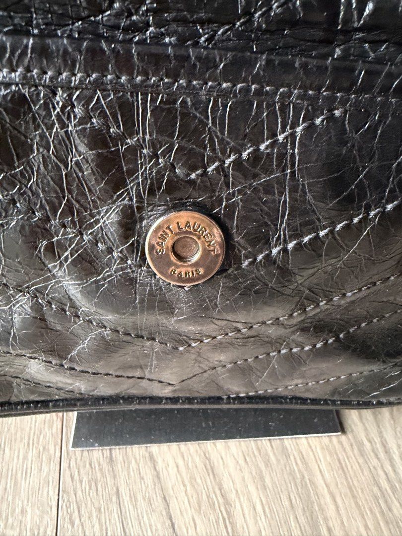 [THRIFT] NIKI YSL - MEDIUM BLACK (Category: Luxury Bags & Wallets) located in Pasay City. Submitted by chitnchic (Listing ID 1451394454, Image 3). Description: Thrift Thai NIKI YSL Black Completed with serial number PMR The chain doesn’t stick to the magnet.