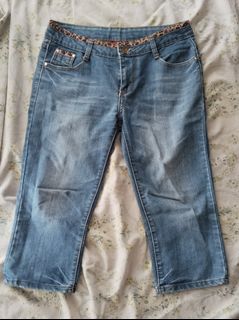 (Category: ) located in . Submitted by mi.sha (Listing ID 1451379505, Image 1). Description: .