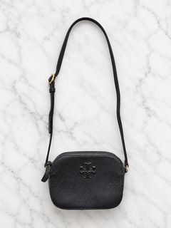 (Category: ) located in . Submitted by shopwithvx (Listing ID 1451492885, Image 1). Description: .
