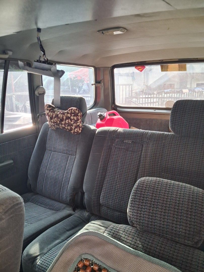 Toyota Revo (Category: Used Cars) located in Valenzuela. Submitted by tuz24 (Listing ID 1451420941, Image 3). Description: 2000 Toyota Revo 1.8L Gas (Manual) Subok at matibay na pampamilyang sasakyan, gagamitin na lang po! ​Kondisyon: Alagang-alaga at bihira pa magamit kaya sariwa pa ang takbo. ​Makina: 7K-E EFI Gas Engine (Bagong overhaul, tahimik, walang tagas, maganda ang hatak) ​Transmisyon: Manual (Napakalinaw at tipid sa gas) ​Ilalim: Naka 