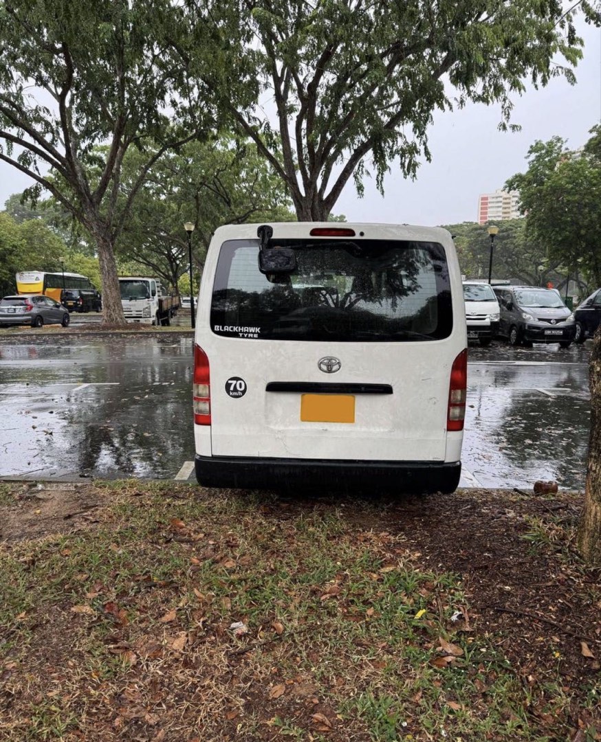(Category: ) located in . Submitted by rentique.autos (Listing ID 1451449038, Image 1). Description: .
