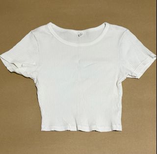 (Category: ) located in . Submitted by wardrobelooped (Listing ID 1451450225, Image 1). Description: .