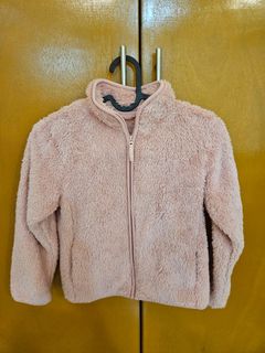 (Category: ) located in . Submitted by cloverclothes (Listing ID 1451516380, Image 1). Description: .