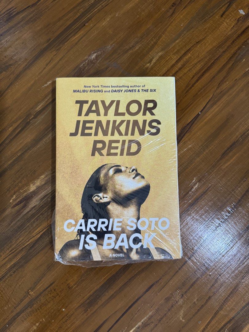 Used Books (Category: Storybooks) located in Virac. Submitted by gethydratedb (Listing ID 1451344011, Image 2). Description: Selling my preloved books by Taylor Jenkins Reid: Carrie Soto is Back - 420 Daisy Jones and The Six - 350 Malibu Rising (has some foxing/tanning) - 230 Bundle Deal: All 3 for 900.