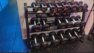 (Category: ) located in . Submitted by ogym18 (Listing ID 1451360332, Image 1). Description: .