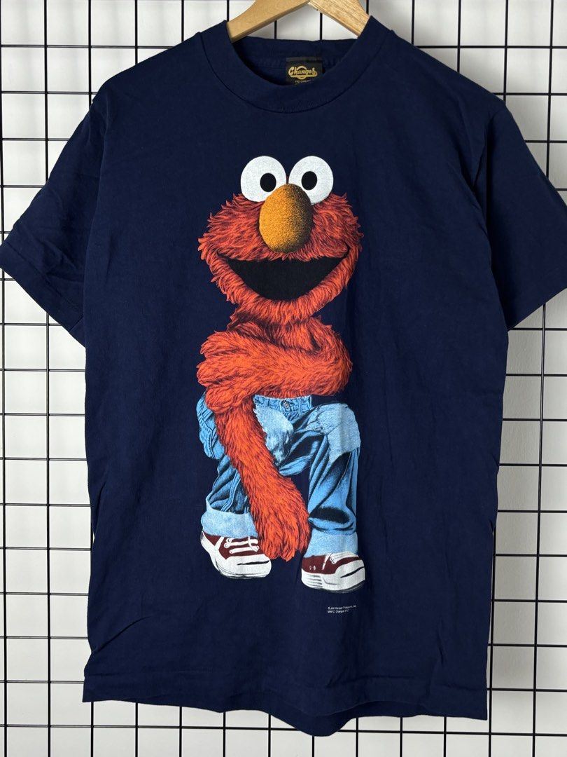 vintage changes elmo tshirt (Category: Tshirts & Polo Shirts) located in Padang Serai. Submitted by paktamkacamata (Listing ID 1451352657, Image 1). Description: Warna - hitam Condition - GOOD USED ‼️ saiz - M pit-20 inch length-30 inch SEBELUM MEMBELI BOLE TENGOK GAMBAR DI ATAS SEBARANG PERTANYAAN BOLEH PM ITEM BUNDLE LIKE NEW ‼️.