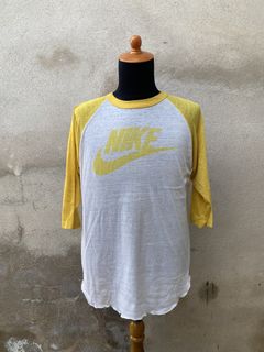 (Category: ) located in . Submitted by baju_terpakai93 (Listing ID 1451452769, Image 1). Description: .