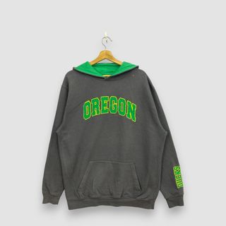 (Category: ) located in . Submitted by prelovered_closets (Listing ID 1451426995, Image 1). Description: .