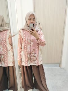 (Kategori: ) berada di . Dikirim oleh Dipsy_luv (ID iklan 1451453094, Gambar 1). Deskripsi: .
