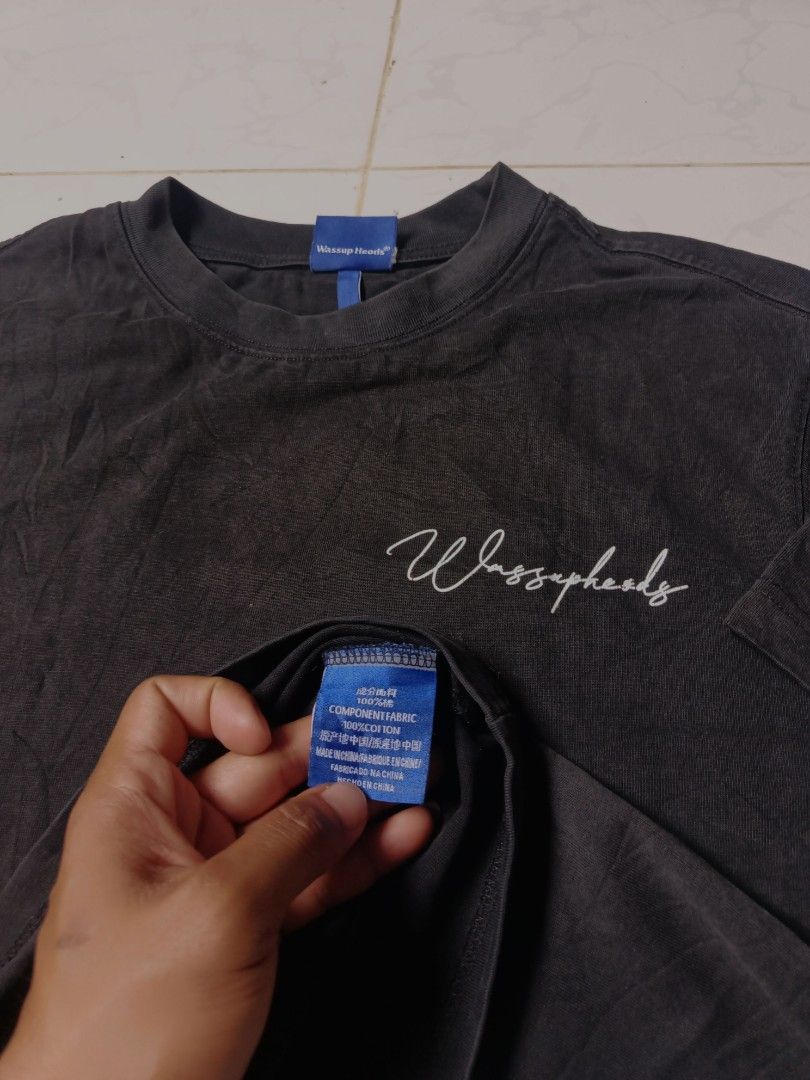 WASSUP HOUSE heady t-shirt (Category: Activewear) located in Goa. Submitted by neils13thrifted (Listing ID 1451352976, Image 3). Description: DIMES:W16 X L21 MEDIUM TO LARGE COLOR: 9/10 NO ISSUE +SHIPPING FEE.