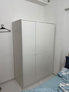 (Category: ) located in . Submitted by Momo772 (Listing ID 1451340260, Image 1). Description: .