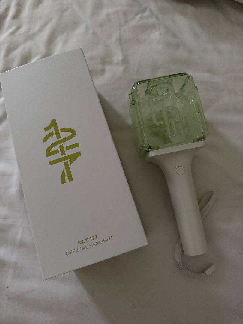 wts nct 127 dream lightstick v2 (Category: K-Wave) located in University Utara. Submitted by hyunlixloey (Listing ID 1451435747, Image 3). Description: - condition: 10/10 - box no defect at all - has 2 plat: 127 and dream (box 127) - all inclusion included - meetup only (postage can but not rushing).
