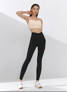 （分類：）位於 。 由 clearmywardrobe33 提交（商品編號 1451472395，圖片 1）。簡介： 。