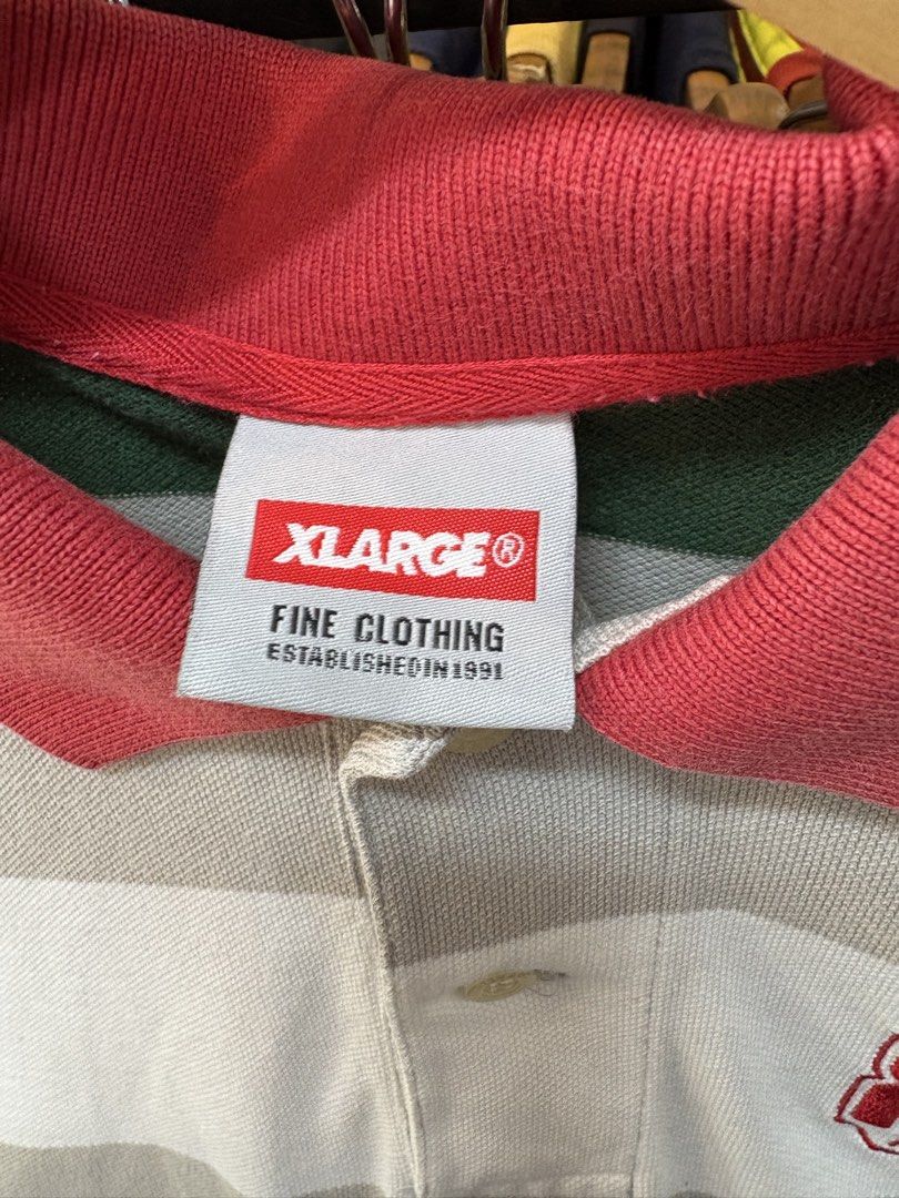 XLarge (Category: Activewear) located in Kuala Lumpur. Submitted by thrifting_. (Listing ID 1451358021, Image 3). Description: Pit : 21 Labuh : 26 Cond : used.