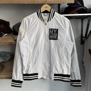 (Kategori: ) berada di . Dikirim oleh Gamymarket_ (ID iklan 1451443342, Gambar 1). Deskripsi: .