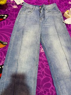(Kategori: ) berada di . Dikirim oleh evelynthrift (ID iklan 1451518336, Gambar 1). Deskripsi: .