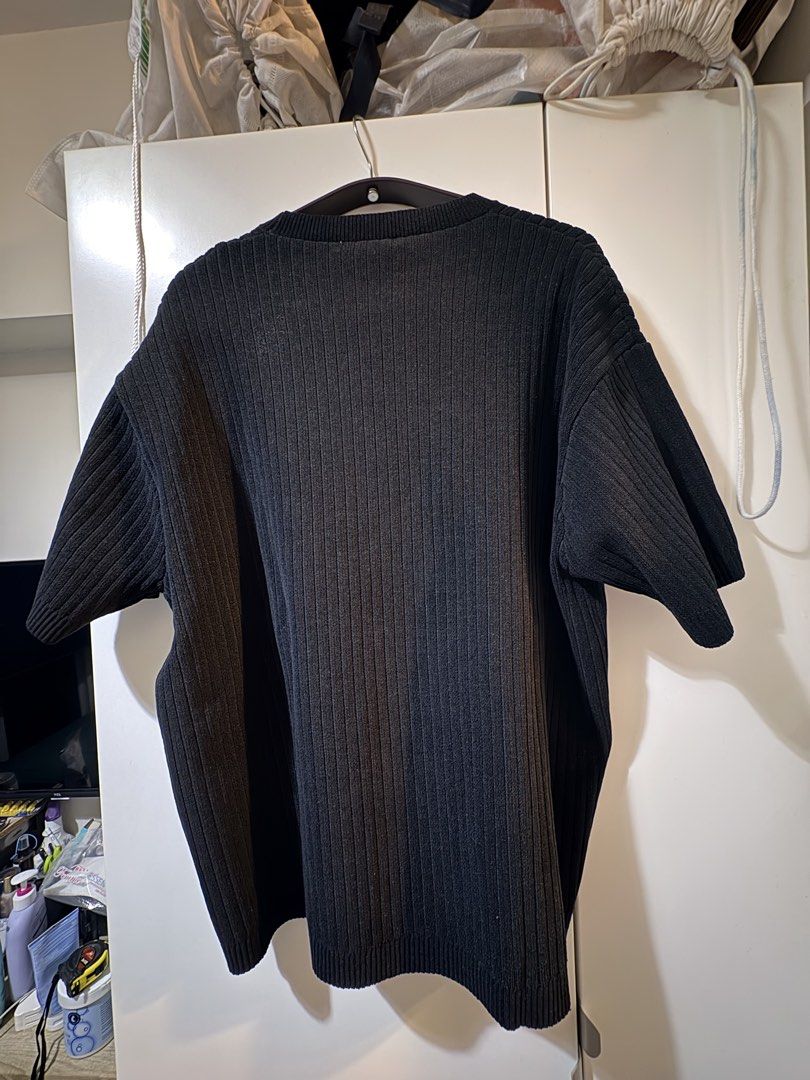 Zara Black Ribbed Knit Short Sleeve (Category: Tshirts & Polo Shirts ) located in Makati City. Submitted by goodbuyitems (Listing ID 1451493670, Image 2). Description: condition 9/10 decluttering size L Zara sweater in black. Ribbed knit texture all over. Short sleeves with a slightly wider cut. Crew neck.. .
