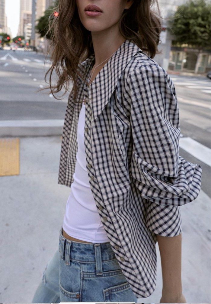 ZARA Check Shirt with Peter Pan Collar (Category: Longsleeves) located in Quezon City. Submitted by wompybat (Listing ID 1451453060, Image 3). Description: Size: XS Worn only once for fitting RFS: Not my size OG Price: 2395 Tags: ZARA, Longsleeves, Polo, Checkered, Peterpan collar, ZARA blouse .