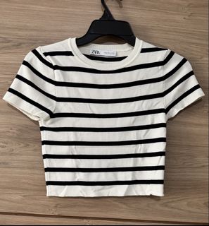 (Category: ) located in . Submitted by a.t_closet (Listing ID 1451411367, Image 1). Description: .