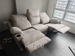 (Category: ) located in . Submitted by hausmate (Listing ID 1451538638, Image 1). Description: .