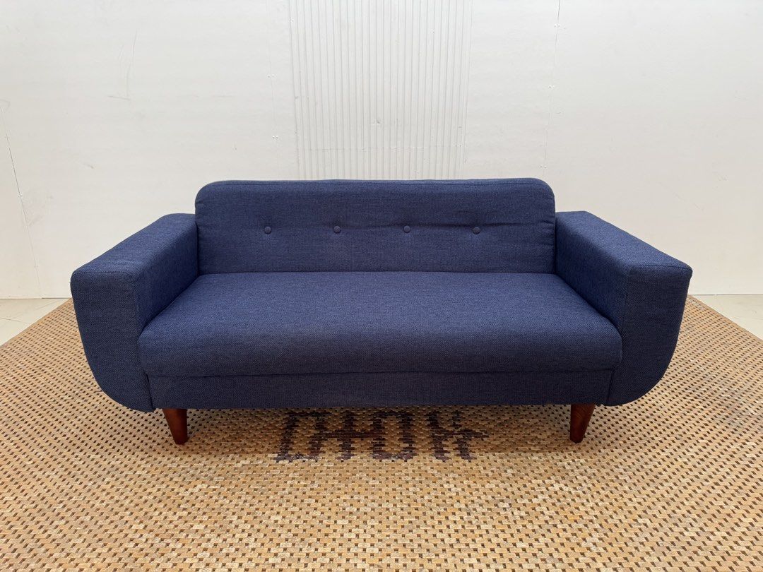 3 seater fabric sofa (Category: Sofas) located in Quezon City. Submitted by matetdevis13 (Listing ID 1451671754, Image 2). Description: Elegant 3-Seater Rare Color Fabric Sofa Price: 10,900 L60.5 x W27 x H26/16 In good condition Code JMD50-NP39.