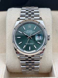 （分類：）位於 。 由 muchgoldwatch 提交（商品編號 1451557352，圖片 1）。簡介： 。