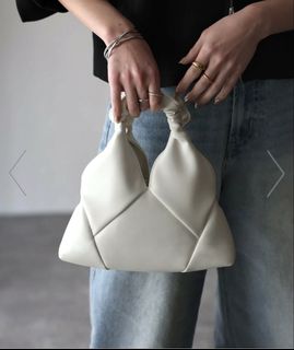 （分類：）位於 。 由 isellwell 提交（商品編號 1451533654，圖片 1）。簡介： 。