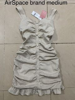 （分類：）位於 。 由 queenieheaven 提交（商品編號 1451537510，圖片 1）。簡介： 。