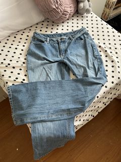 (Category: ) located in . Submitted by declutterwithme_agb (Listing ID 1451523677, Image 1). Description: .