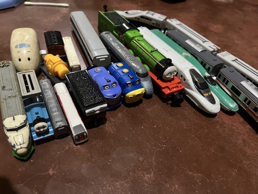 Assorted die cast plastic japan made trains (Category: Vehicle & Diecast Models) located in Malolos. Submitted by deathscythe12 (Listing ID 1451536791, Image 1). Description: Assorted die cast plastic japan made trains working pa po yung isa For delivery via jnt or lalamove For meetup around san fernando pampanga.