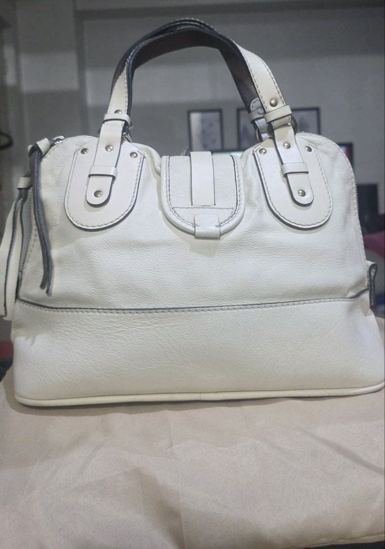 Authentic Chloe Kerala Bag (Category: Luxury Bags & Wallets) located in Mandaluyong City. Submitted by alexalikestoshop (Listing ID 1451657523, Image 3). Description: Chloe Kerala Rare Authentic or money back Japan bought Price negotiable but within reason (no to lowballers please) .