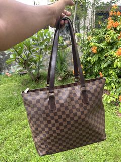 (Category: ) located in . Submitted by nuafreloved (Listing ID 1451694389, Image 1). Description: .