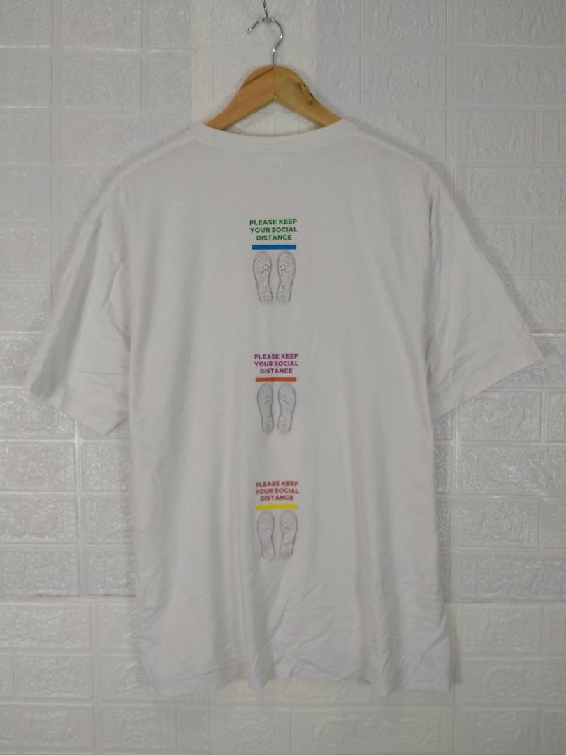 BAPE TER SHIRT (Category: Activewear) located in Baguio. Submitted by dansteals (Listing ID 1451616782, Image 2). Description: BAPE TEE SHIRT 27 X 23 LARGE EXCELLENT CONDITION.