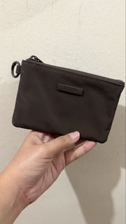 (Category: ) located in . Submitted by lovegclothingph (Listing ID 1451646581, Image 1). Description: .