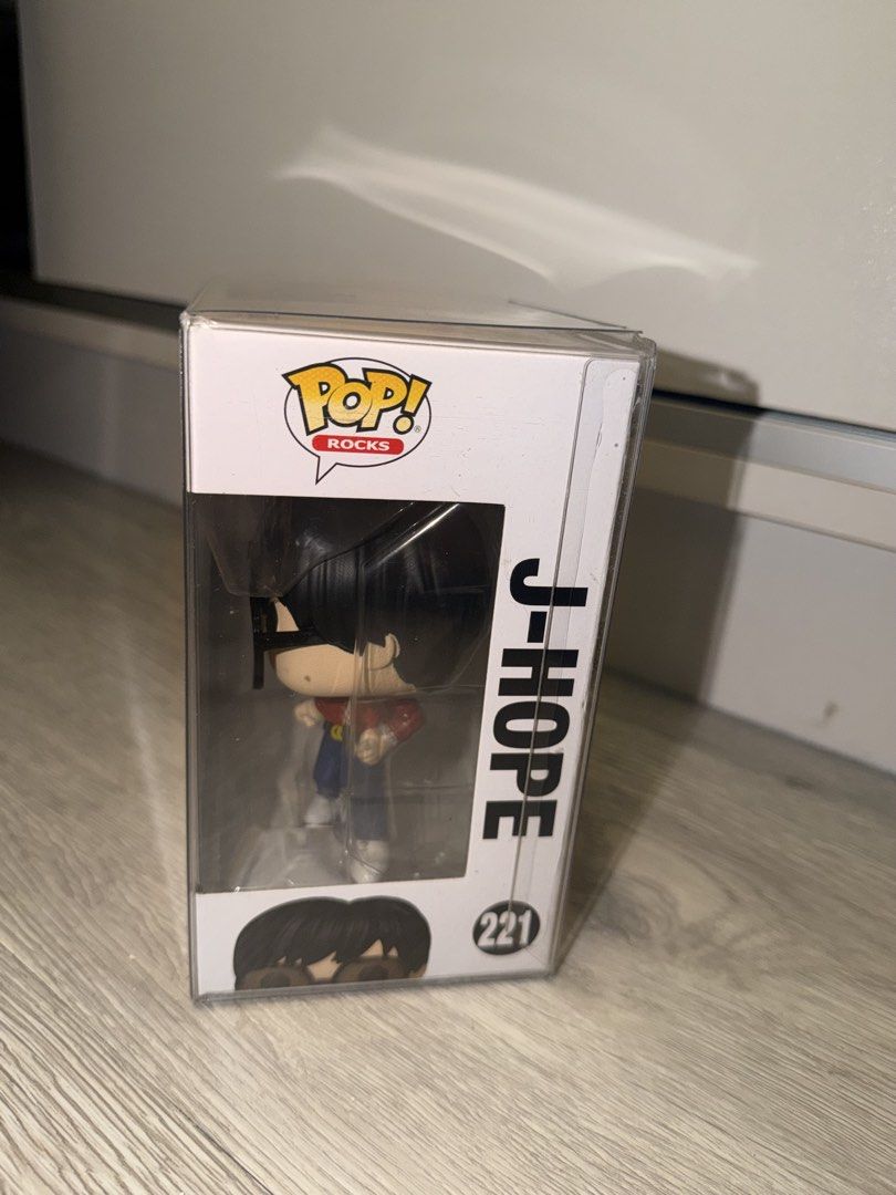 BTS Jhope Dynamite Funko Pop! #221 (Category: K-Wave Merchandise) located in Caloocan City. Submitted by eyeftee (Listing ID 1451663876, Image 2). Description: - BTS J-Hope Dynamite Funko Pop (#221) • from the Dynamite collection • comes in its original protective case (no scratches, all good) free brand new proctector & freebies! 💜.
