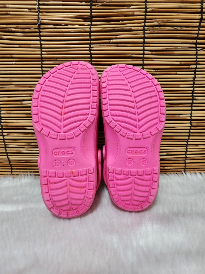 C12/13- Preloved Original Crocs for Kids (Category: Babies & Kids Fashion) located in Navotas City. Submitted by FluffyFeet (Listing ID 1451623271, Image 3). Description: NEW ARRIVAL❗️ This is a PRELOVED ORIGINAL CROCS FOR KIDS❗️❗️ Please manage your expectations ❤️ 📌Strictly MINE NOW, PAY NOW ONLY❗️ (Unless suki na po na maayos kausap at iwas cancellation) 📌You may ask for other photos before placing order/s STRICTLY NO RETURN, NO EXCHANGE UNL