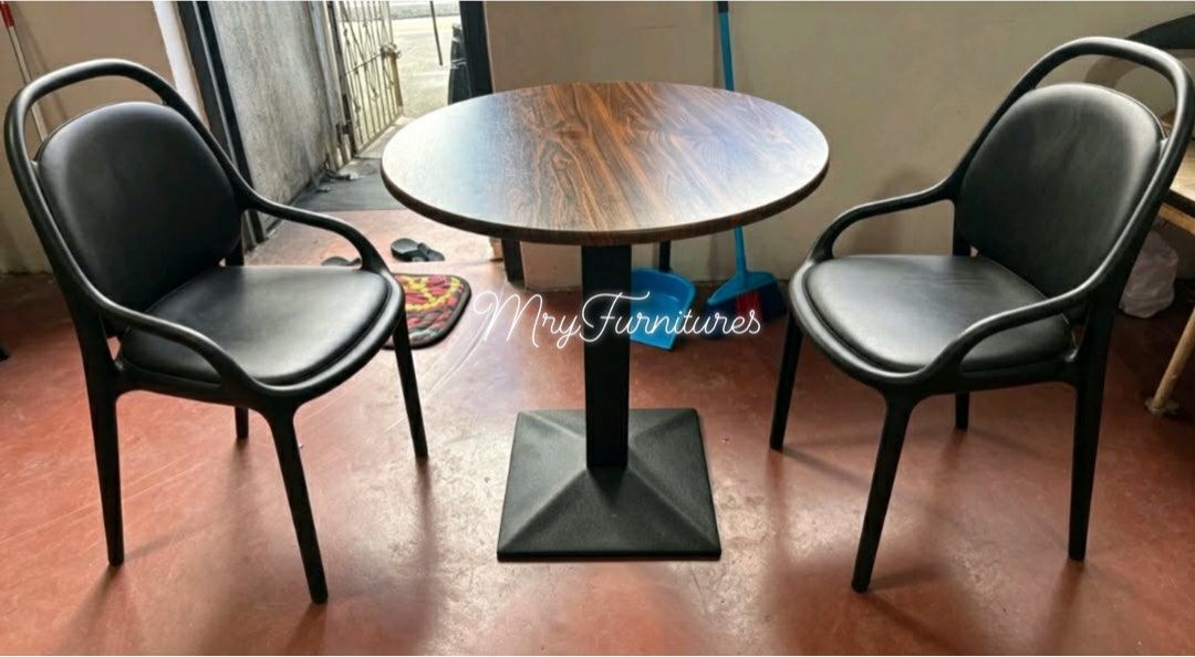 Cafe Bistro Tables & Chairs (Category: Coffee & Tea Tableware) located in Manila. Submitted by mry_rfl (Listing ID 1451689607, Image 3). Description: .