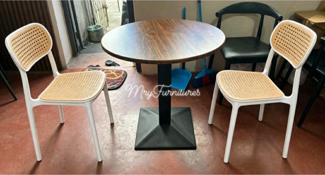 Cafe Bistro Tables & Chairs (Category: Coffee & Tea Tableware) located in Manila. Submitted by mry_rfl (Listing ID 1451689607, Image 2). Description: .
