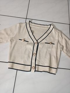 (Kategori: ) berada di . Dikirim oleh noviaaaa_ (ID iklan 1451686863, Gambar 1). Deskripsi: .