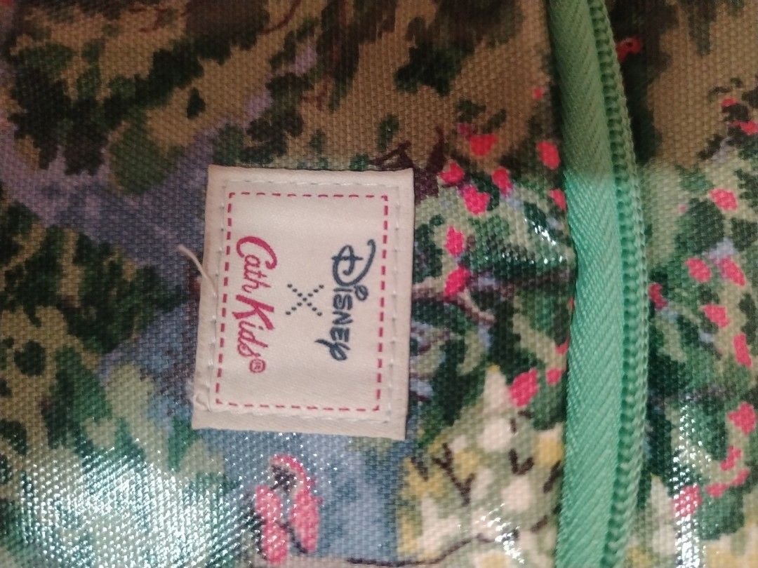 Cath Kidston Kid's Backpack (Category: Backpacks) located in Abucay. Submitted by zai_1313 (Listing ID 1451634503, Image 2). Description: -Disney x Cath Kidston Kid's Backpack - oil cloth/water proof - COD/COP LBC.