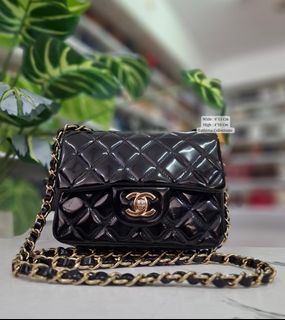 (Category: ) located in . Submitted by handbag_leather_bundle (Listing ID 1451606371, Image 1). Description: .