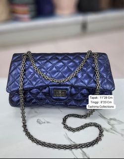 (Category: ) located in . Submitted by handbag_leather_bundle (Listing ID 1451609398, Image 1). Description: .