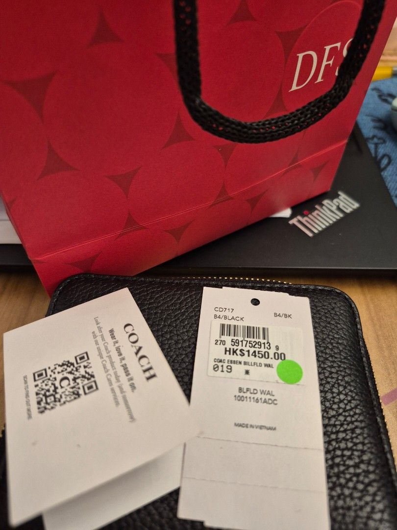 coach 銀包 （分類：銀包、卡片套）位於 Hong Kong。 由 gcandy0129 提交（商品編號 1451594255，圖片 3）。簡介： 錦上路或元朗交收。