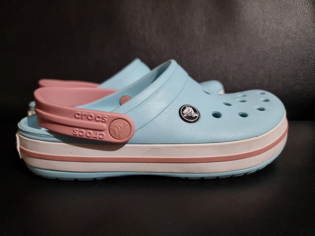Crocs Classic Lined Clog Womens (Category: Slippers and slides) located in Imus. Submitted by aim_for_less (Listing ID 1451574236, Image 2). Description: Crocs Classic Lined Clog Women - Size: J4 (US:6 CM:22-23) - Can fit to small feet women - Light blue Crocs with pink accents - Classic clog style & Comfortable fit - Versatile strap (wear up or down) - Made in Indonesia - Excellent Condition (Good as new) - NO BOX, NO ISSUE LOCATION: IMUS, CAVIT