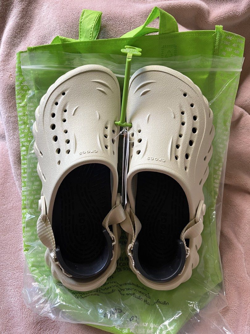 Crocs Echo Clog (Category: Slippers & Slides) located in Lapu Lapu. Submitted by mariyayang (Listing ID 1451572525, Image 2). Description: Brand New Crocs Echo Clog in Bone Never been used Size M7 W9 Orig price is 4,995 Rfs: Bought 2 and wala ni siya nagamit Location: Lapu-Lapu City Delivery thru Maxim/ Pick-Up.