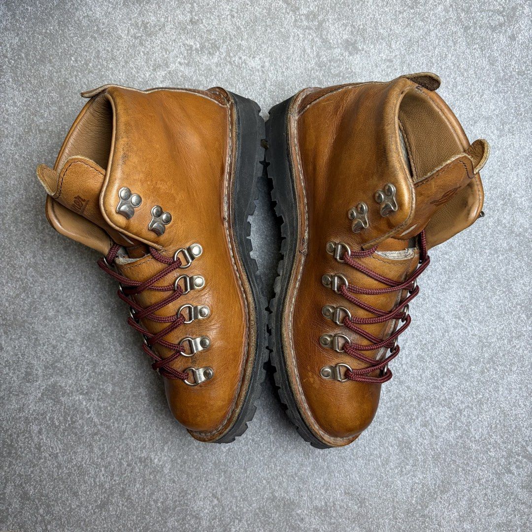 Danner Brown Leather Hiking Boots Vibram Sole (Category: Boots) located in Cagayan de Oro. Submitted by taramattsa45690 (Listing ID 1451597875, Image 3). Description: - Classic Danner hiking boots - Durable brown leather construction - Sturdy Vibram sole for excellent traction - Lace-up style with metal eyelets and speed hooks - Built for durability and adventure - Shows minor signs of wear consistent with use.